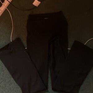Old Navy Black Leggings Sleek and Versatile